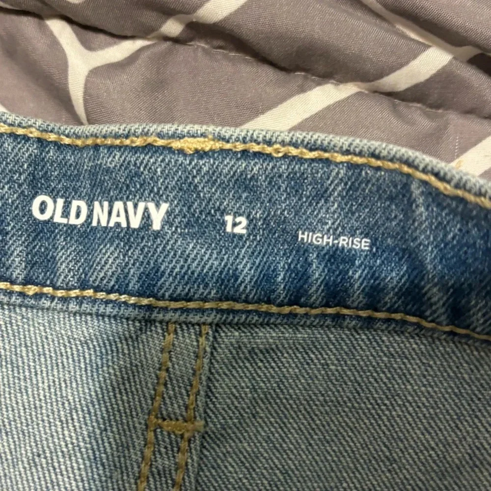 NWT-girls old navy shorts size 12